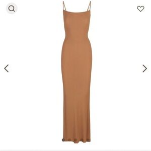Skims soft longe dress TAN!!!!